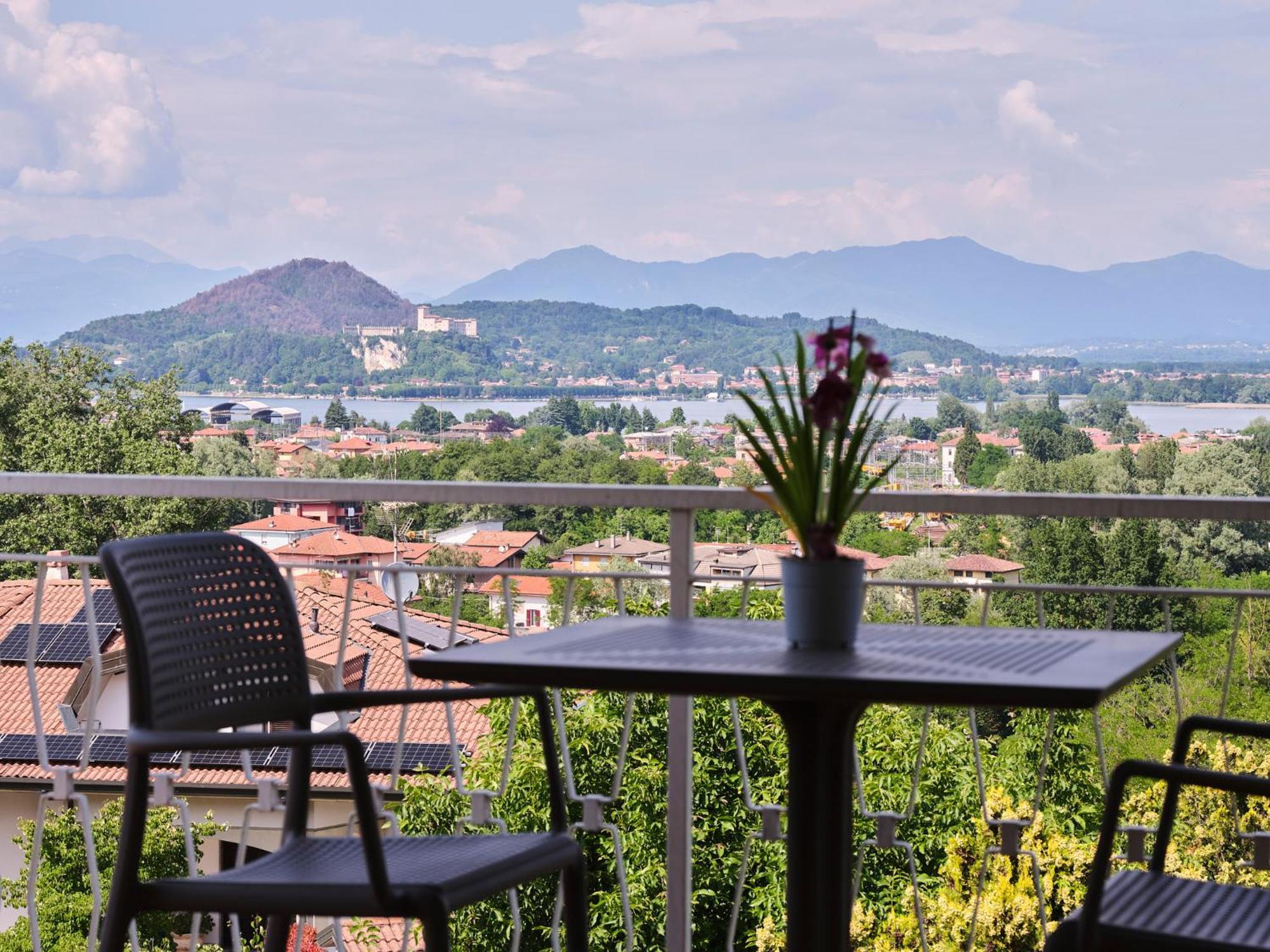 Casa Ierardi - Appartamento Arona Bellavista 외부 사진