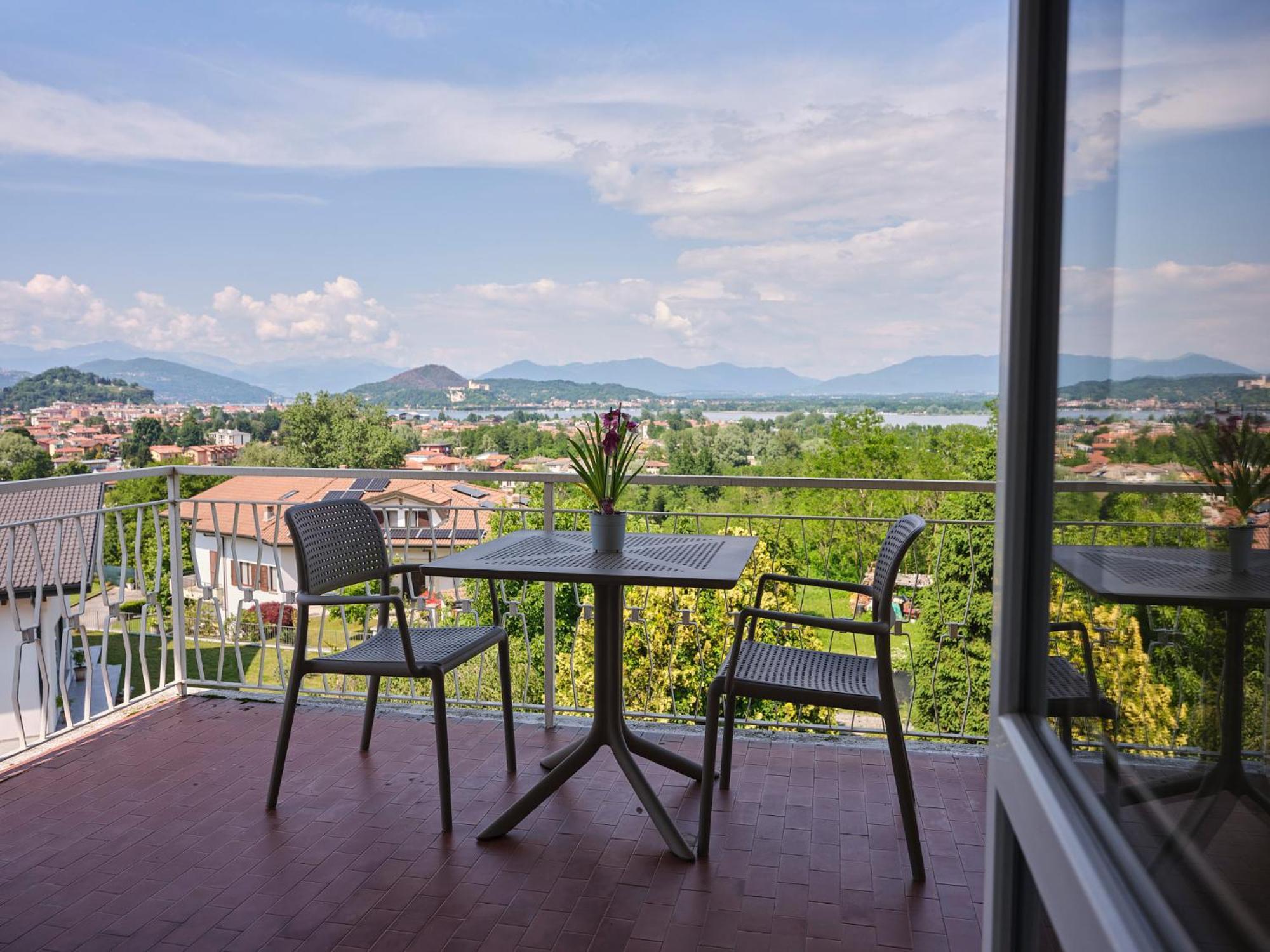 Casa Ierardi - Appartamento Arona Bellavista 외부 사진